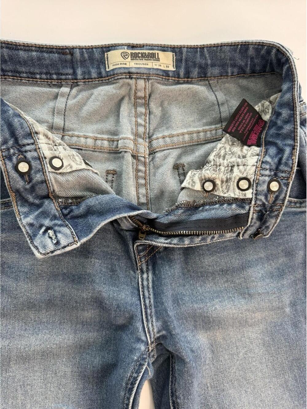 Rock & Roll Denim Women’s Trousers High Rise Flared Size 26x32 - Picture 4 of 8